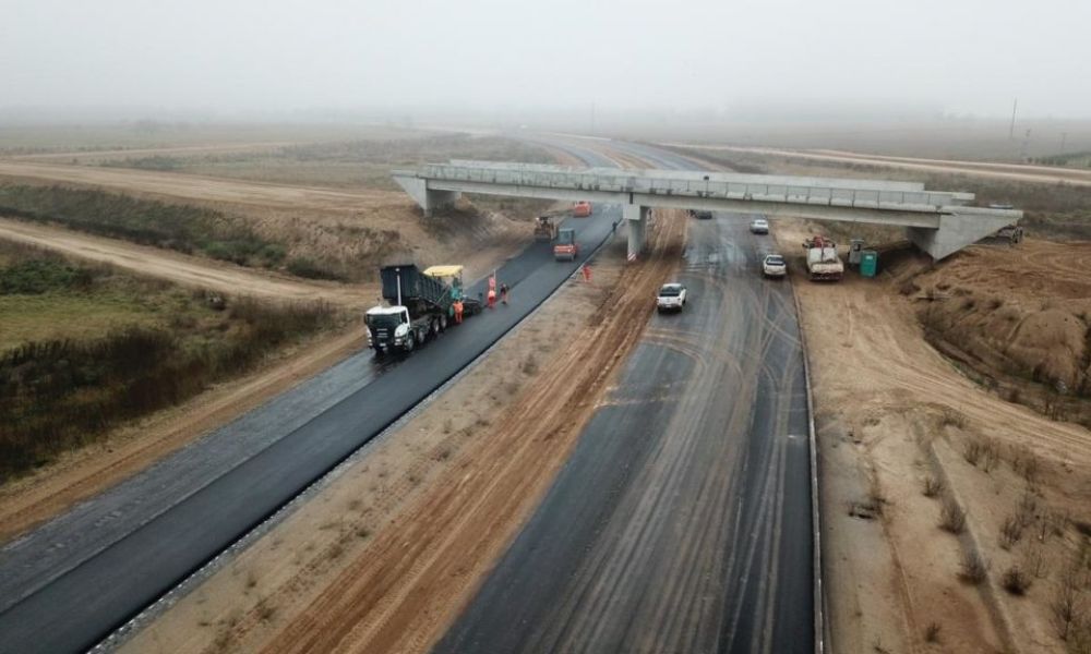 Autopista Pilar-Pergamino