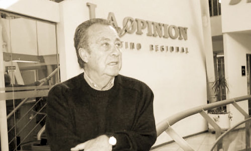 Saludamos a La Opinión en su aniversario