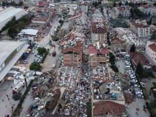 Son ms de 15 mil los muertos por el terremoto en Turqua y Siria