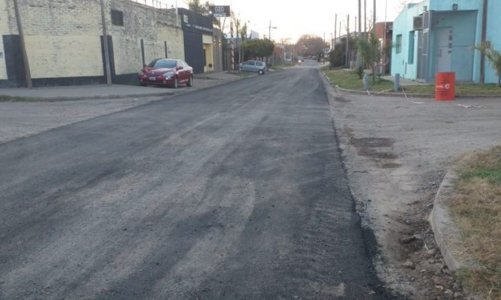 Comenzó la pavimentación en el Barrio Villa San José