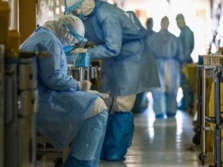 Hay 17.130 trabajadores de la salud infectados con COVID-19