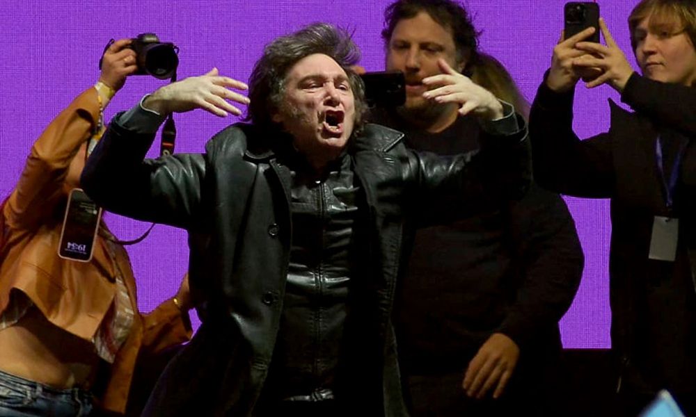 Milei cerró la campaña con un fuerte respaldo a su hermana