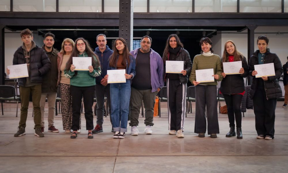 Becas Artísticas 2025