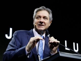 Argentina gira 180 grados: El Gobierno celebra respaldo global tras reuniones con el FMI y el Banco Mundial