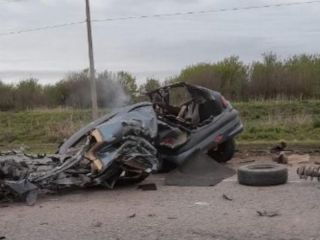 Tragedia en la ruta: Adolescente de 16 aos fallece en choque frontal con camin