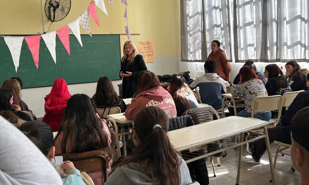 Guerrico: Capacitan a jóvenes sobre Ojos en Alerta
