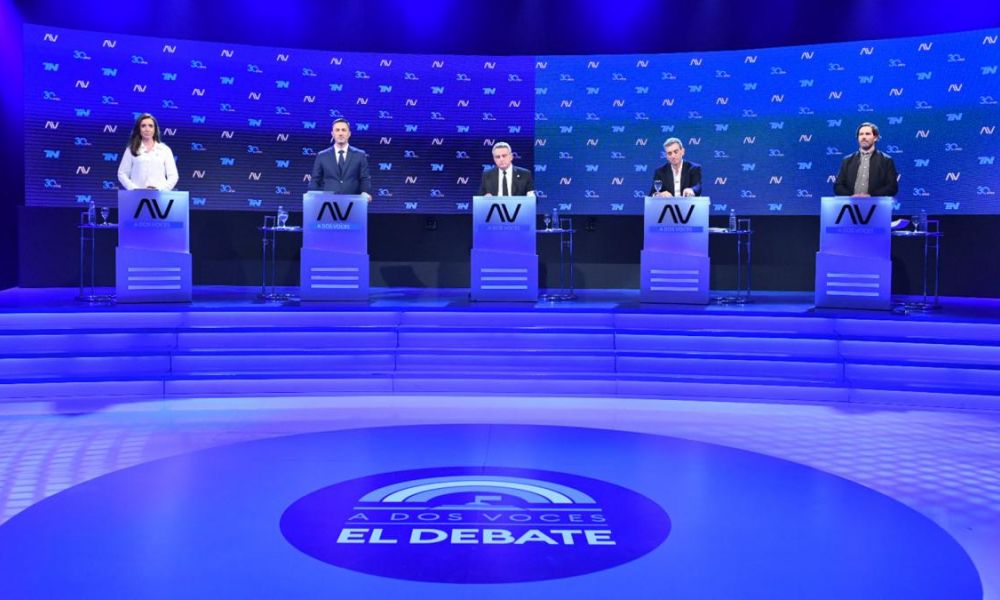 Los candidatos a vicepresidente se enfrentaron en un debate