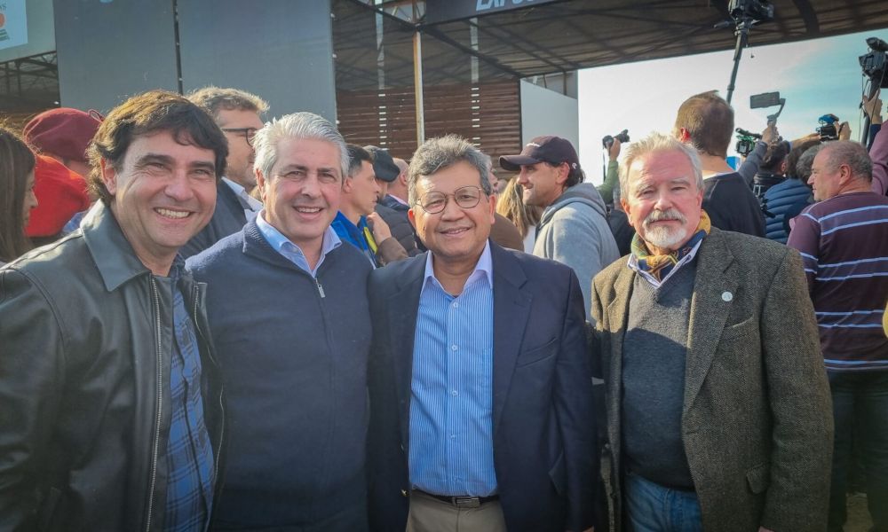 Javier Martínez recorrió AgroActiva