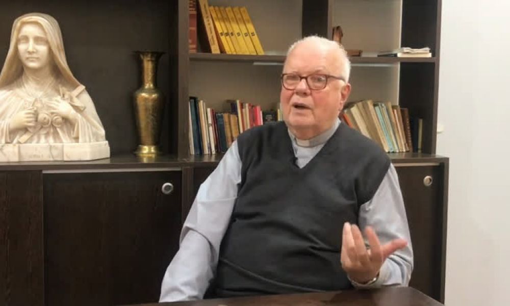 Padre Carlos Pérez