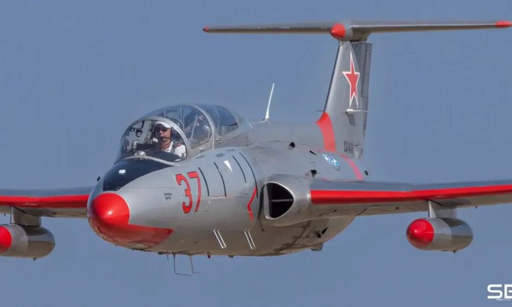 L-29 Dolphin