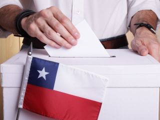 Chile define su futuro: Jara y Kast van al balotaje en una eleccin marcada por la paridad