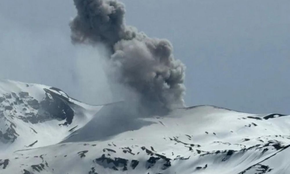 El volcán Peteroa despertó
