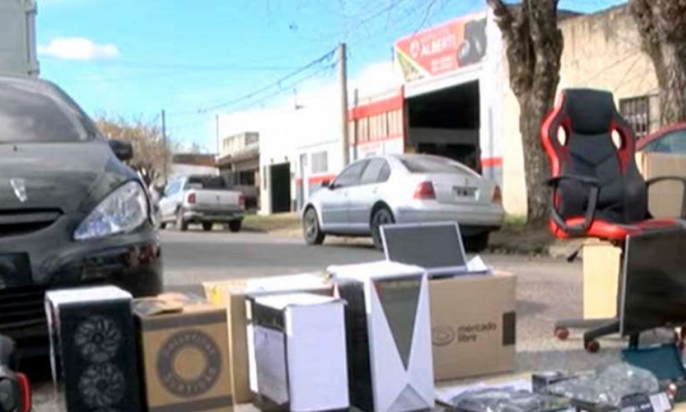 Estafan a Mercado Libre