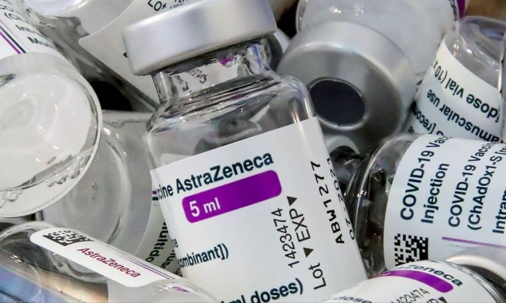 Vacuna  AstraZeneca en Argentina