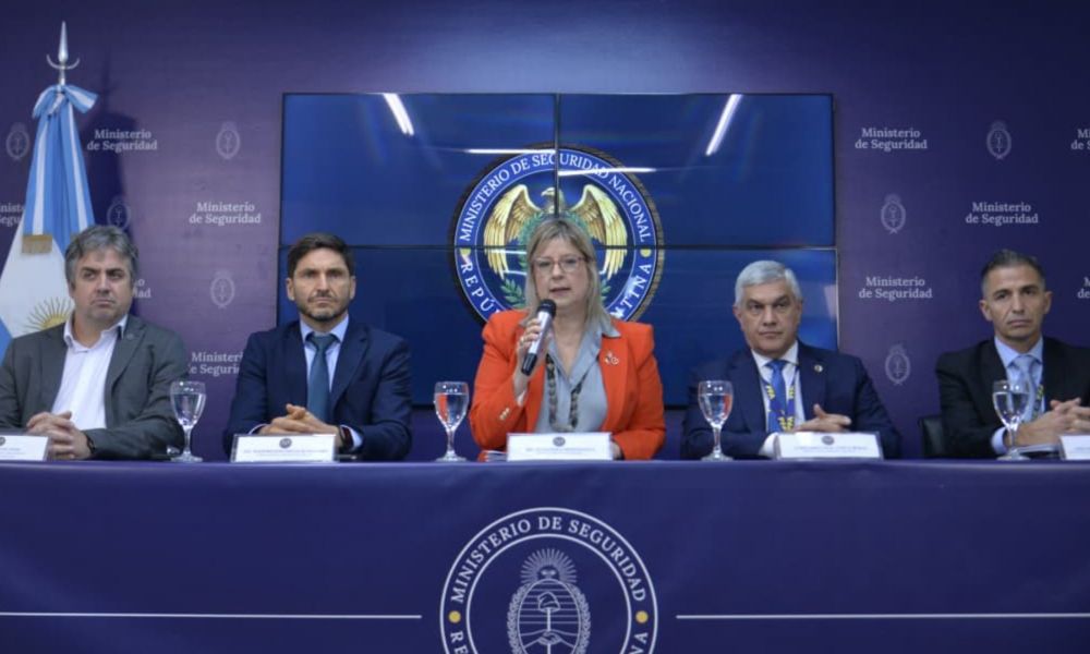 Conferencia de prensa por la masacre en San Cristóbal