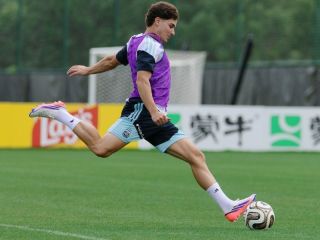 La Selección Argentina dejó Kansas y emprendió viaje hacia Atlanta