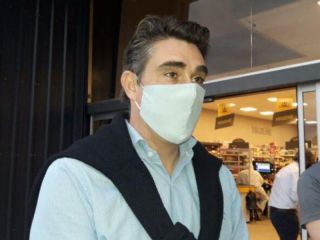 Capit�n Sarmiento: el intendente dio positivo de Covid-19